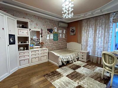квартира за адресою Київ, Василя Симоненка вул., 5