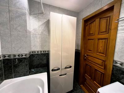 квартира за адресою Ревуцького вул., 44-Б