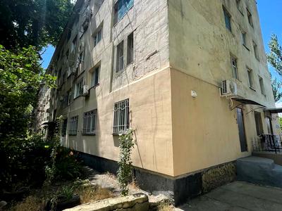 квартира за адресою Радісна вул., 7