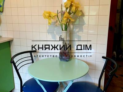 квартира за адресою Флоренції вул., 10-А