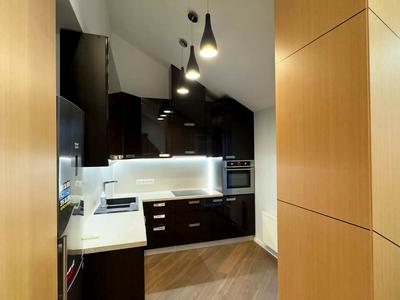 квартира за адресою Регенераторна вул., 4 