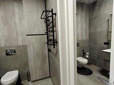 квартира по адресу Ревуцкого ул., 40-В