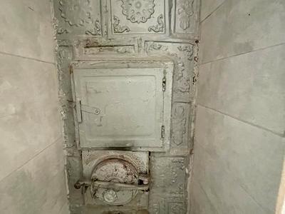 дом по адресу с. Пироговцы, Центральний