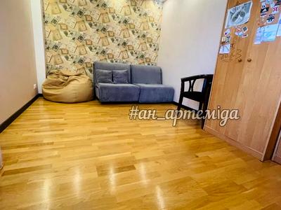 квартира за адресою Миру просп., 25