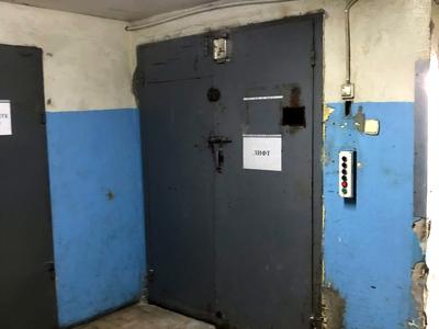 коммерческая по адресу Центральна, 12