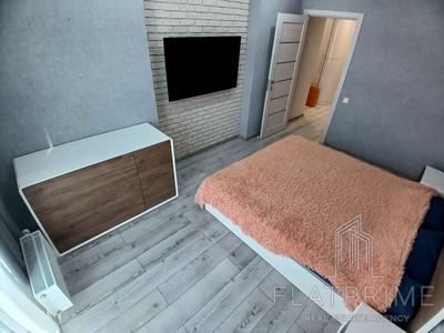 квартира за адресою Регенераторна вул., 4
