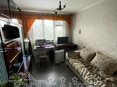 квартира за адресою Нескорених вул. (Героїв Праці), 4б
