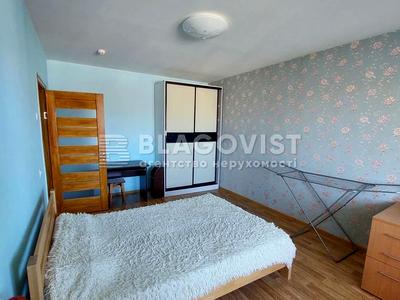 квартира за адресою Автозаводська вул., 15А