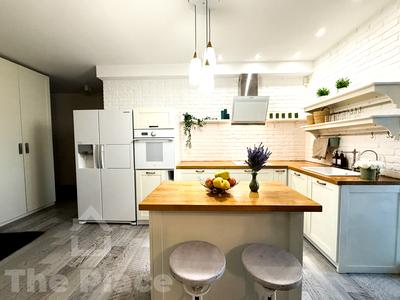 квартира за адресою Регенераторна вул., 4к2