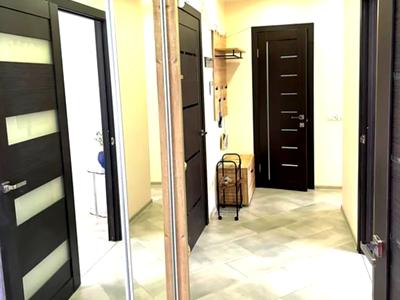 квартира за адресою Оболонська вул., 25