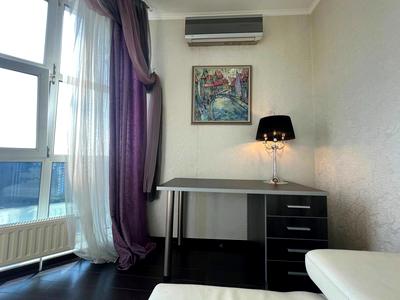 квартира за адресою Кудрявський узвіз, 3-Б
