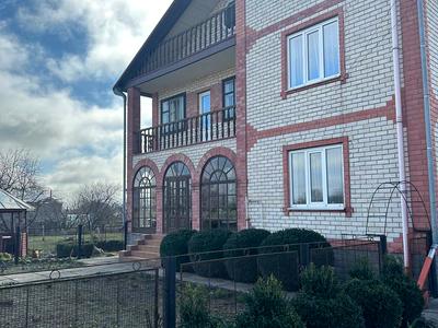 будинок за адресою провулок Толстого