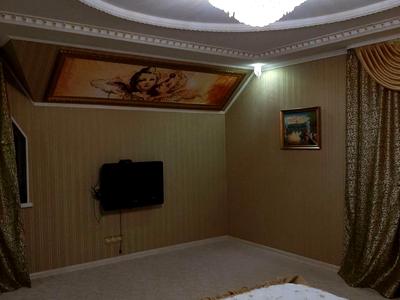 будинок за адресою Профспілкова вул., 12