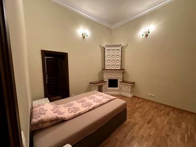 квартира за адресою Театральна вул., 23