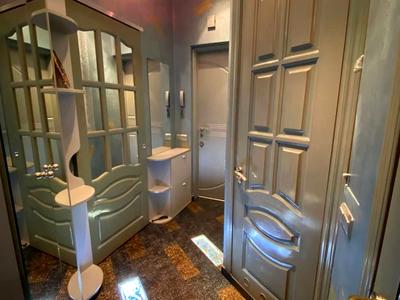 квартира за адресою Анни Ахматової вул., 39-А