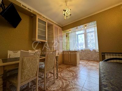 квартира по адресу Академика Амосова ул., 1/34