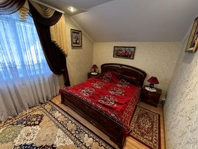 будинок за адресою Молодіжна