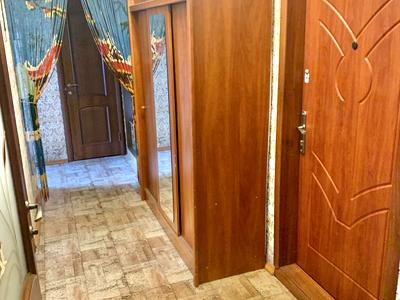 квартира за адресою Академіка Глушкова просп., 35