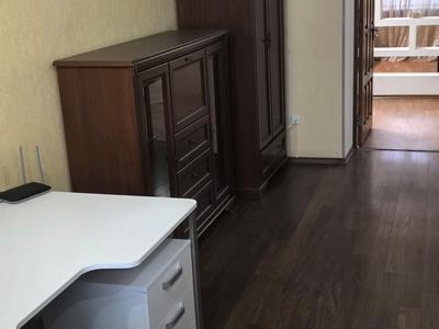 квартира за адресою Віталія Матусевича вул. (XXII Партз'їзду), 2