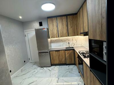 квартира за адресою Романа Шухевича вул. (Курчатова), 3