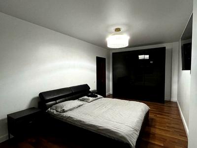 квартира за адресою Панча П., 18в
