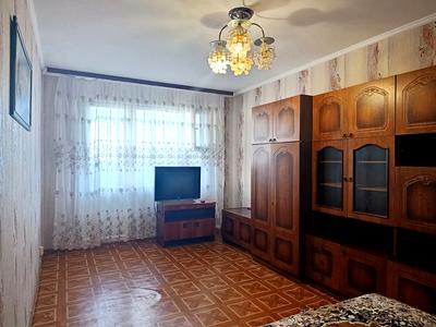 квартира за адресою Квітневий пров., 8