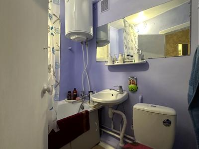 квартира за адресою Космонавтів вул., 18