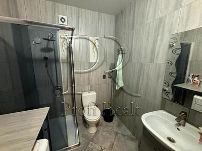 квартира за адресою Бишівська вул., 7