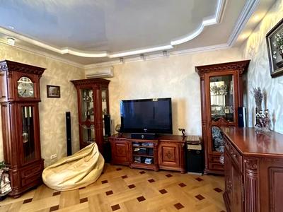 квартира по адресу Киев, Осенняя ул., 33