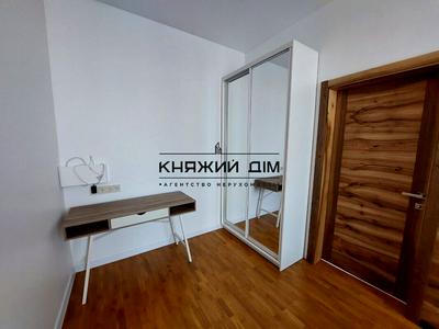 квартира по адресу Василия Тютюнника ул. (Анрі Барбюса), 37/1