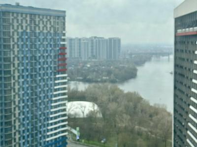 квартира за адресою Причальна вул., 12
