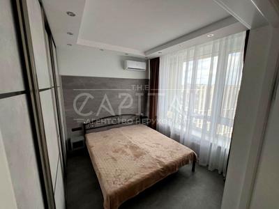 квартира за адресою Київ, Зарічна вул., 4