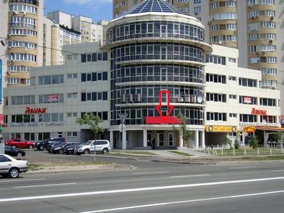 комерційна за адресою Дніпровська набережна вул., 21