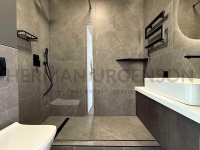 квартира за адресою Загорська вул., 122