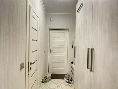 квартира по адресу Червоной Калины просп., 72