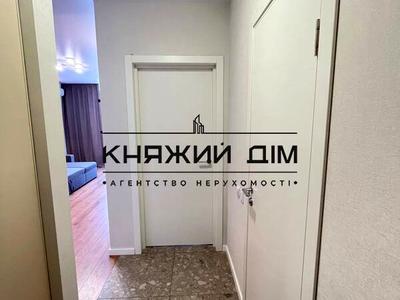 квартира по адресу Олександра Олеся ул., 8/17