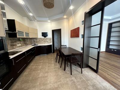 квартира по адресу Коперника ул., 12д