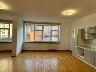 квартира за адресою Старонаводницька вул., 13