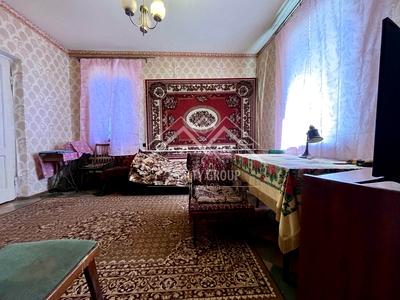 дом по адресу Кривой Рог, Зимних Походов ул. (Симбирцева), 40
