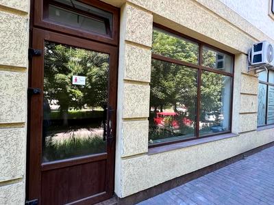 комерційна за адресою Фединця, 16
