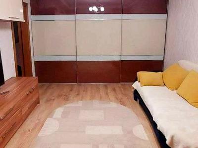 квартира за адресою Героїв просп., 45