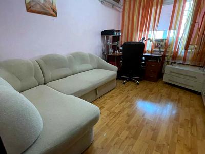 квартира за адресою Райдужна вул., 63