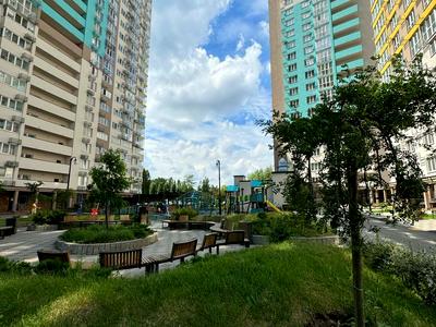 квартира за адресою Академіка Заболотного вул., 15