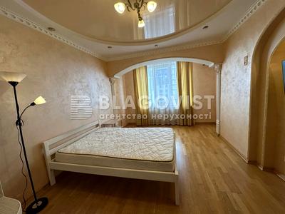 квартира за адресою Дніпровська набережна вул., 1
