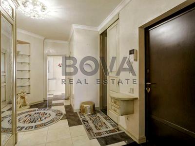 квартира за адресою Кропивницького вул., 8