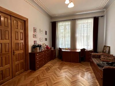 квартира за адресою Дмитра Донцова вул. (Котовського), 18
