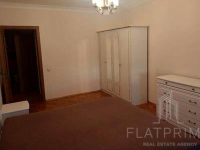 квартира по адресу Ревуцкого ул., 5