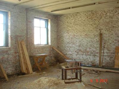 комерційна за адресою Репки, 3