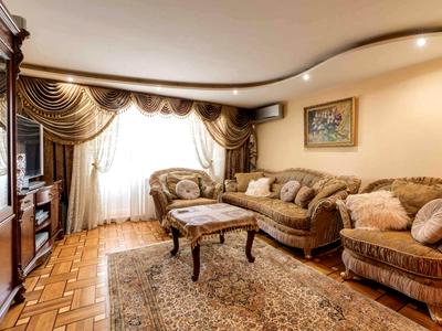 квартира за адресою Академіка Глушкова просп., 32
