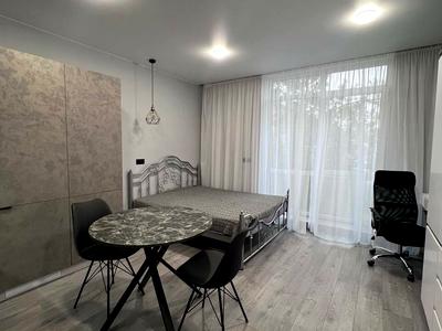 квартира за адресою Радистів пров., 18